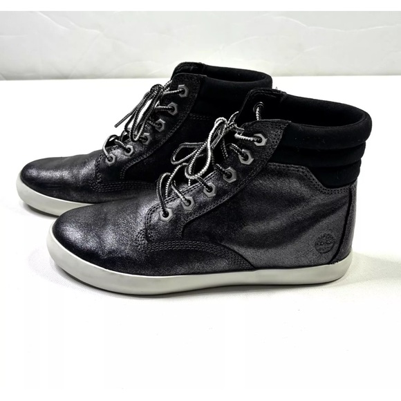 Timberland Black High-Top Sneakers - Picture 12 of 12